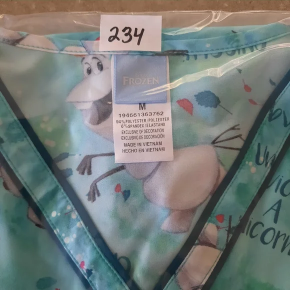 Disney Scrubs Blue Teal Scrub Top Size Med Frozen Olaf Unicorn Winter V Neck - Picture 9 of 9